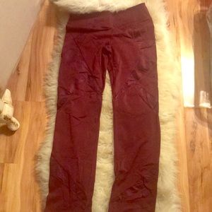 Victoria’s Secret Yoga Pants